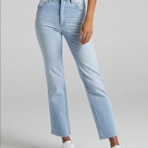 Rolla’s original straight Size 29- Comfort Sky
